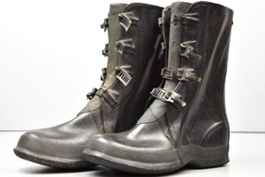 USA WW2 rubberized waterproof 'overboots' by Ball Band Indiana