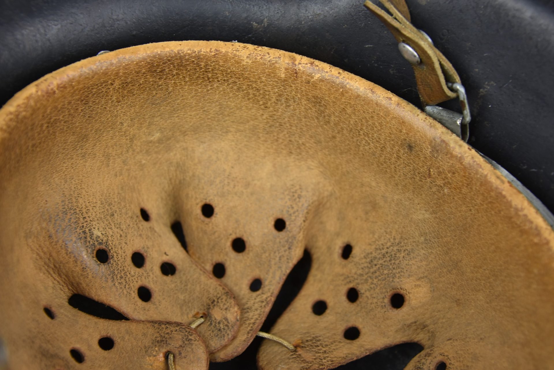 M42 Luftwaffe single decal steel helmet ET66 1942 — image 13