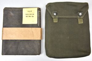Complete Wehrmacht gascape with pouch 1943