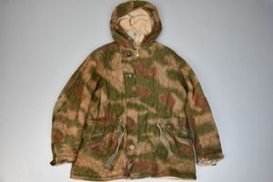 Wehrmacht reversible winter parka in Sumpftarnmuster with RBNr.