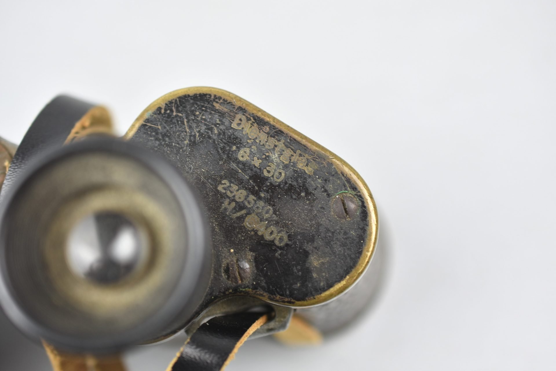 Early Wehrmacht 6×30 'Dienstglas' binoculars by Hensoldt Wetzlar — image 4