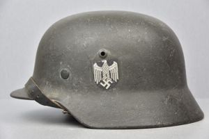 M35 army (Heer) reissued single decal steel helmet 'ex white …