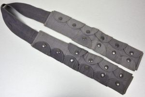 Fallschirmjäger K98 ammunition bandoleer in blue color by Franz Lotz