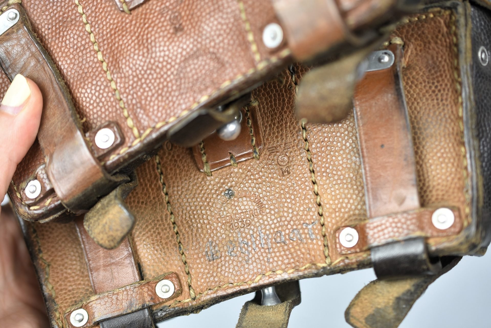 Matching Kriegsmarine K98 ammunition pouches by Offermann 1939 — image 10