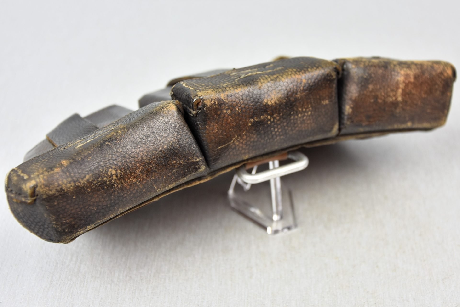 Matching Kriegsmarine K98 ammunition pouches by Offermann 1939 — image 15