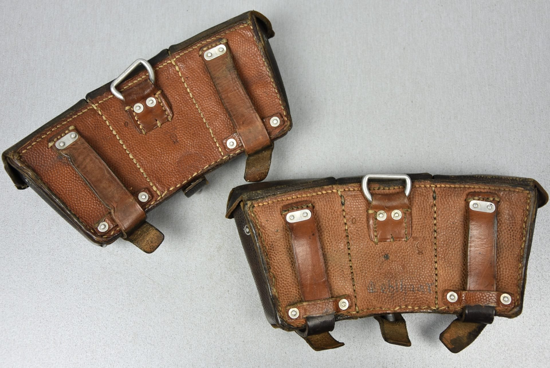 Matching Kriegsmarine K98 ammunition pouches by Offermann 1939 — image 3