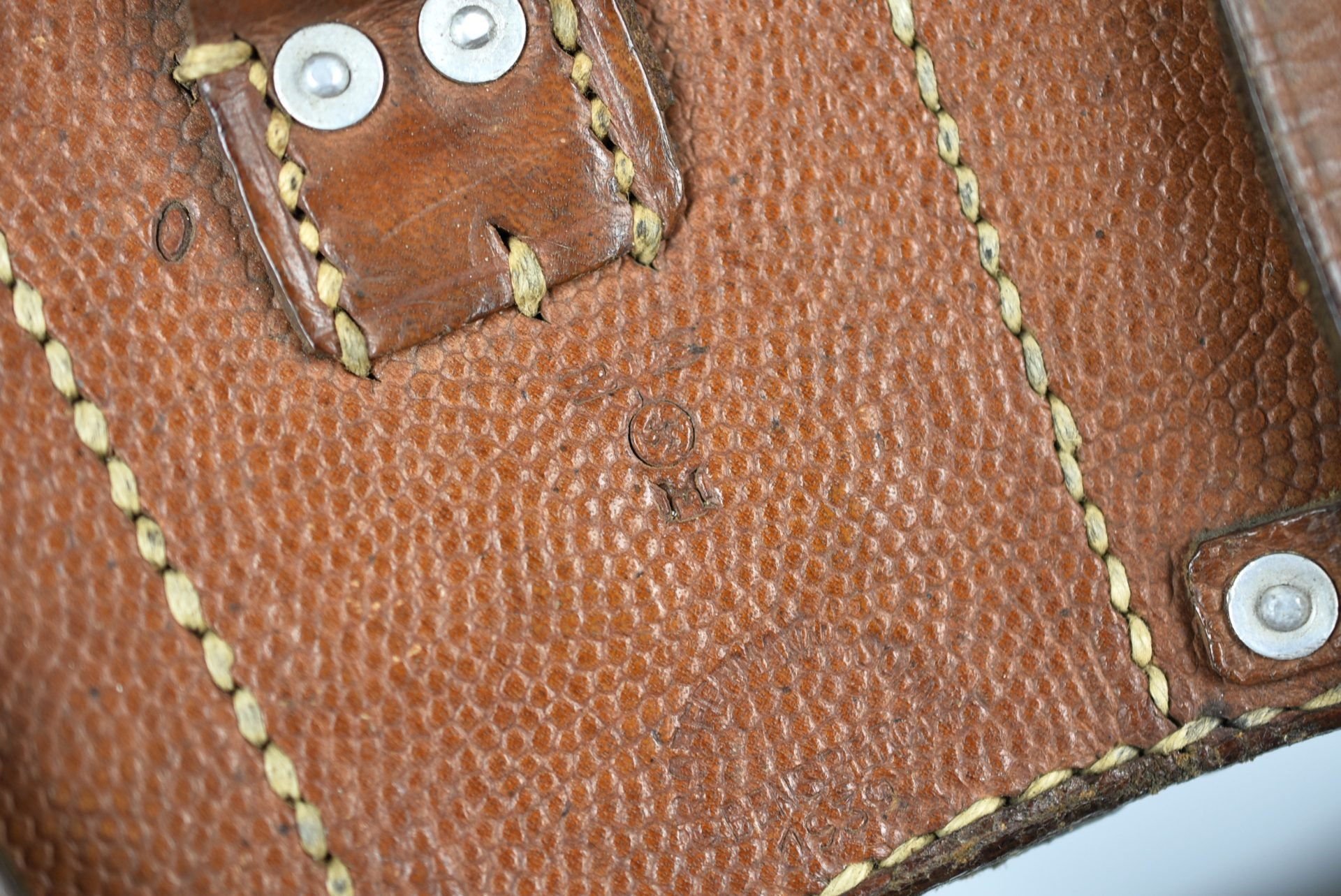 Matching Kriegsmarine K98 ammunition pouches by Offermann 1939 — image 8