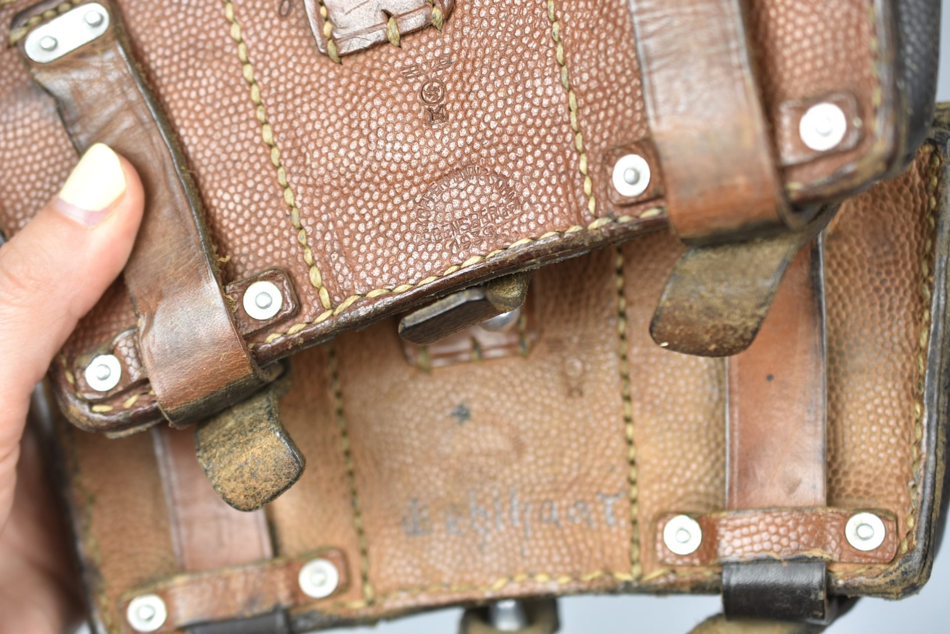 Matching Kriegsmarine K98 ammunition pouches by Offermann 1939 — image 9