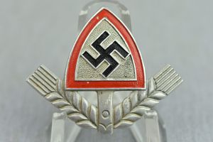 RAD cap badge by L&M 1937