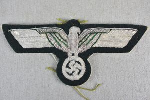 Army (Heer) officer bullion breast eagle