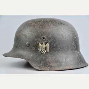 M42 army (Heer) single decal steel helmet EF66