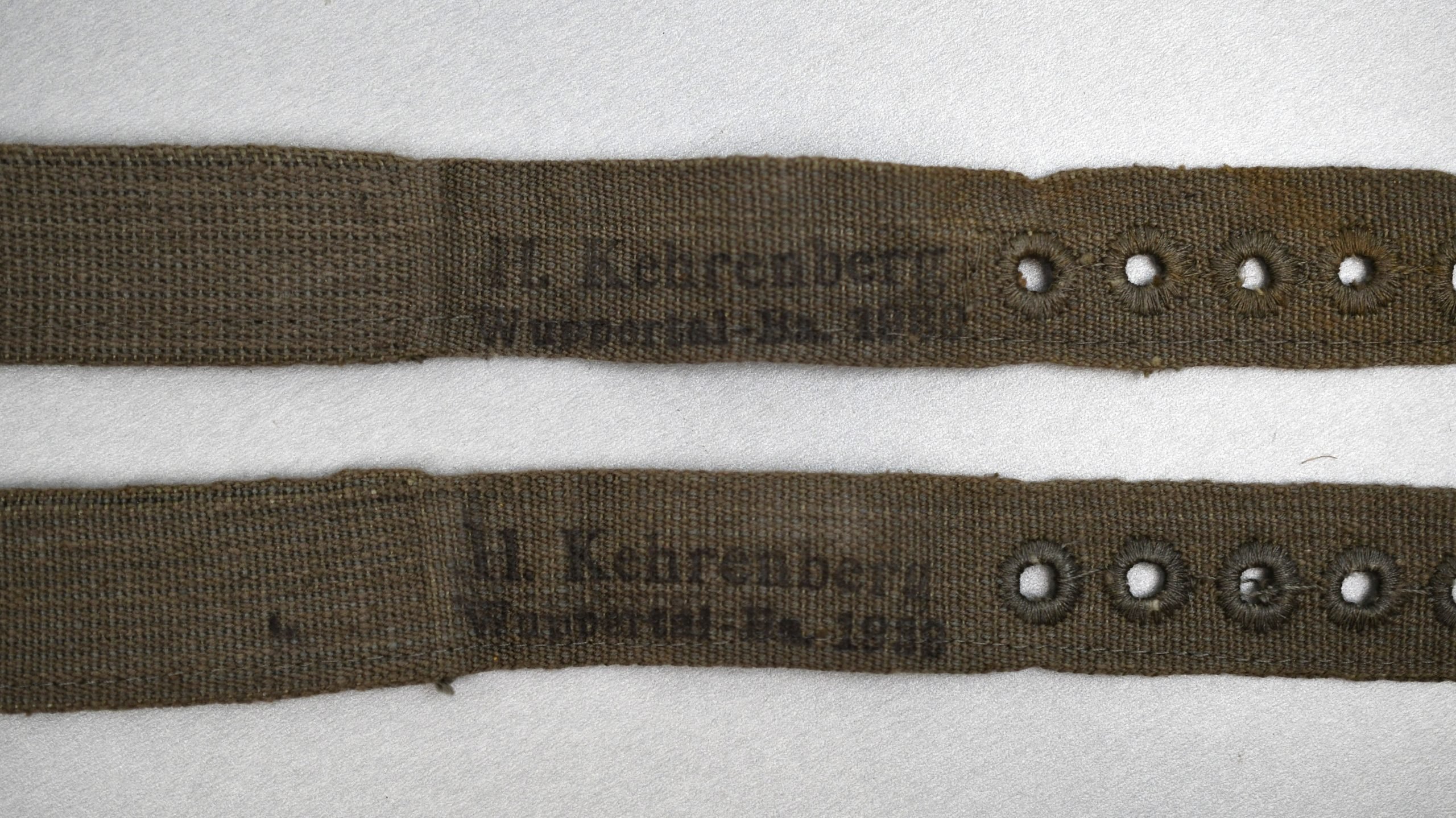Wehrmacht matching internal suspenders for the army Feldbluse 1936 — image 3