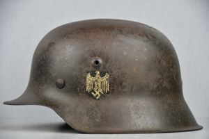 M42 army (Heer) single decal steel helmet hkp64