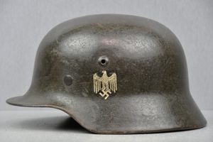 M40 army (Heer) single decal steel helmet SE64