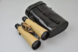 Wehrmacht tan colored Panzer binoculars 'Dienstglas' 8×50 by bmj with …