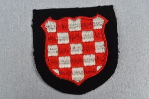 Croatian 13th Waffen-SS Gebirgs-Division 'Handschar' sleeve shield