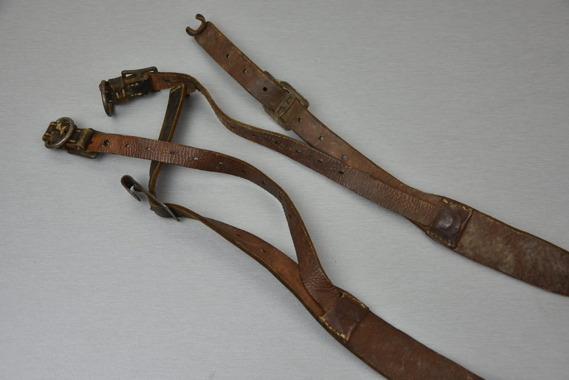 Wehrmacht leather Y-straps 'Koppeltragegestell' with RBNr. — image 10
