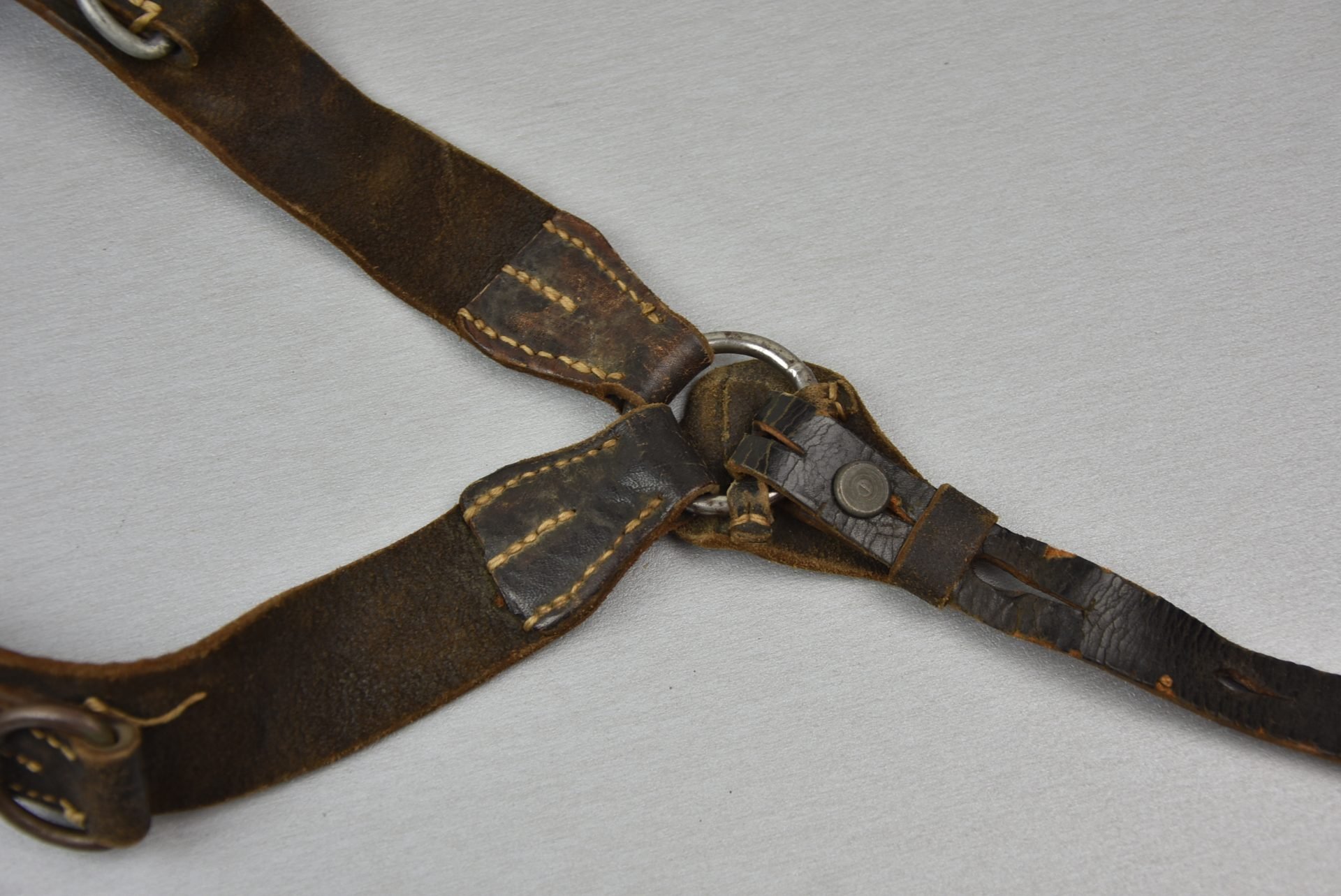 Wehrmacht leather Y-straps 'Koppeltragegestell' with RBNr. — image 2