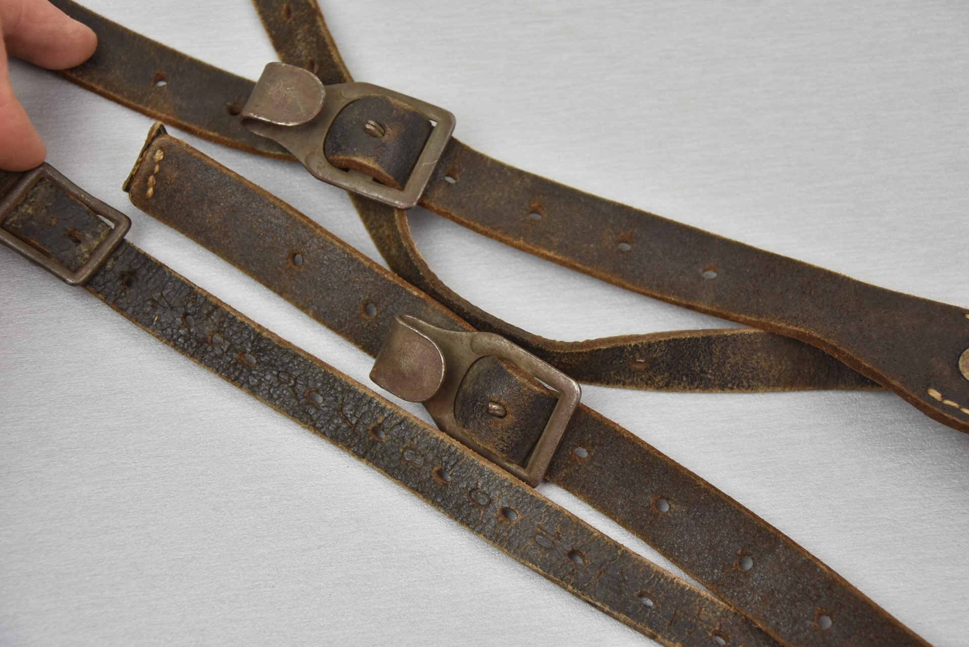 Wehrmacht leather Y-straps 'Koppeltragegestell' with RBNr. — image 6