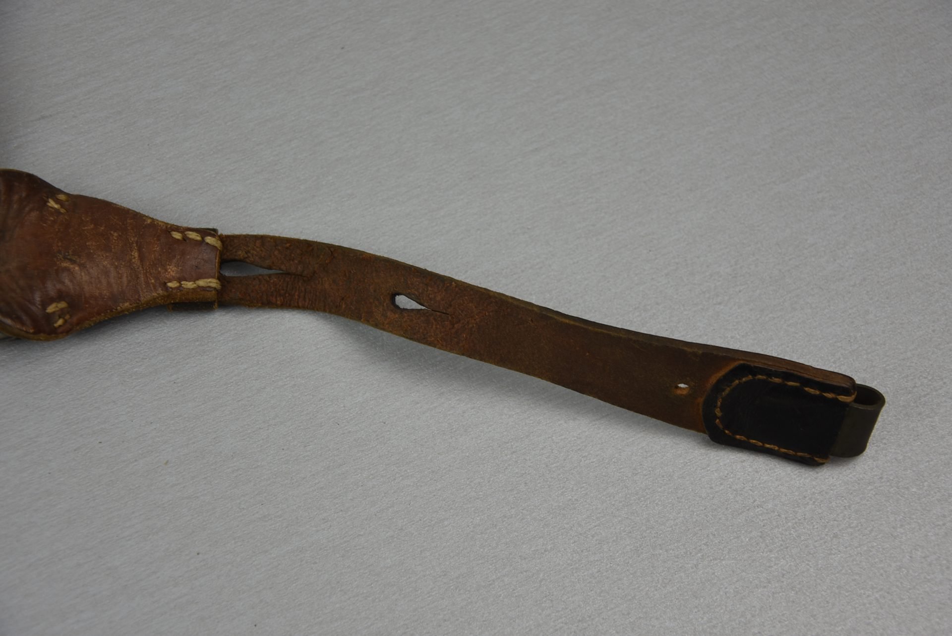 Wehrmacht leather Y-straps 'Koppeltragegestell' with RBNr. — image 9