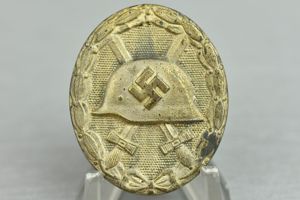 German silver wound badge by '100' Rudolf Wächtler & Lange