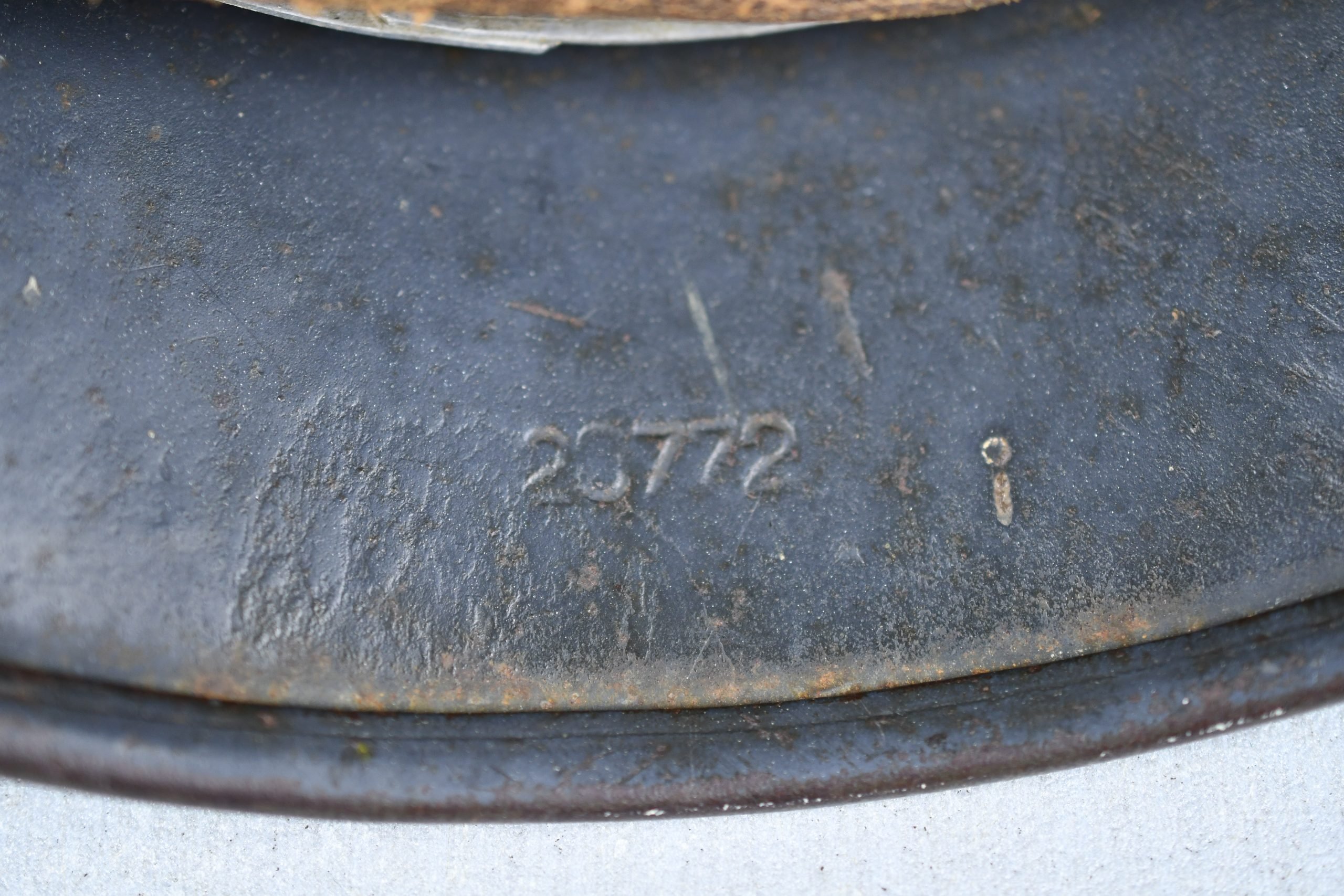 M35 Luftwaffe double decal 'Normandy' camouflage helmet SE64 1939 — image 13