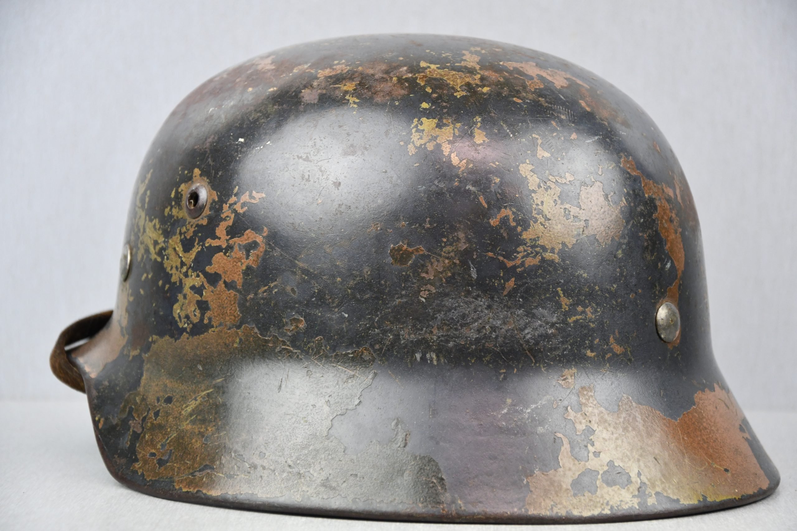 M35 Luftwaffe double decal 'Normandy' camouflage helmet SE64 1939 — image 8