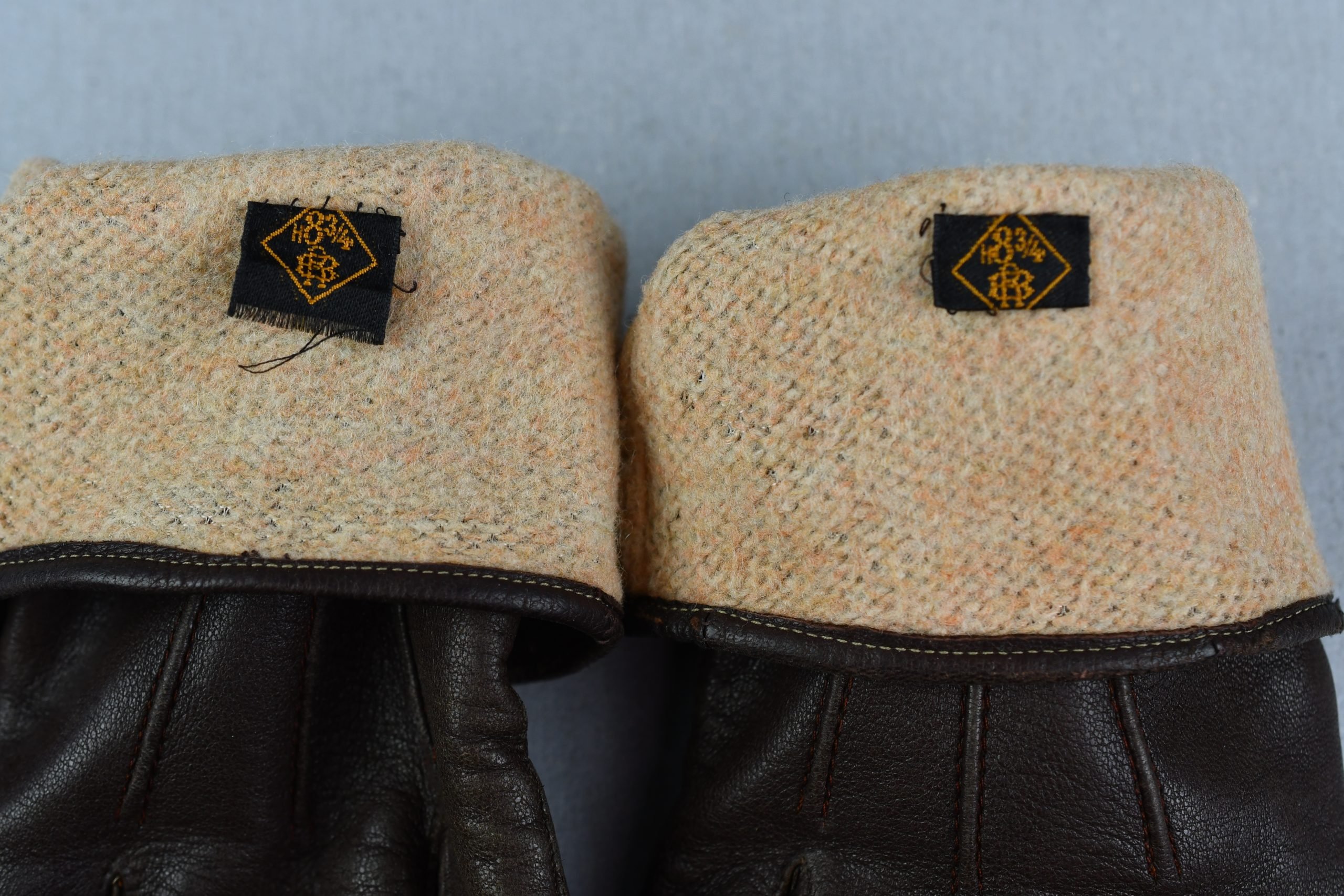 Werhmacht/SS brown leather officer gloves with nazi eagle press buttons — image 5