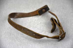 German helmet chin strap with RBNr.