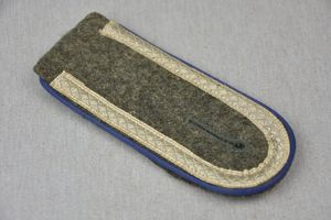 M40 army (Heer) shoulder board for medic/sanitäter Unteroffizier