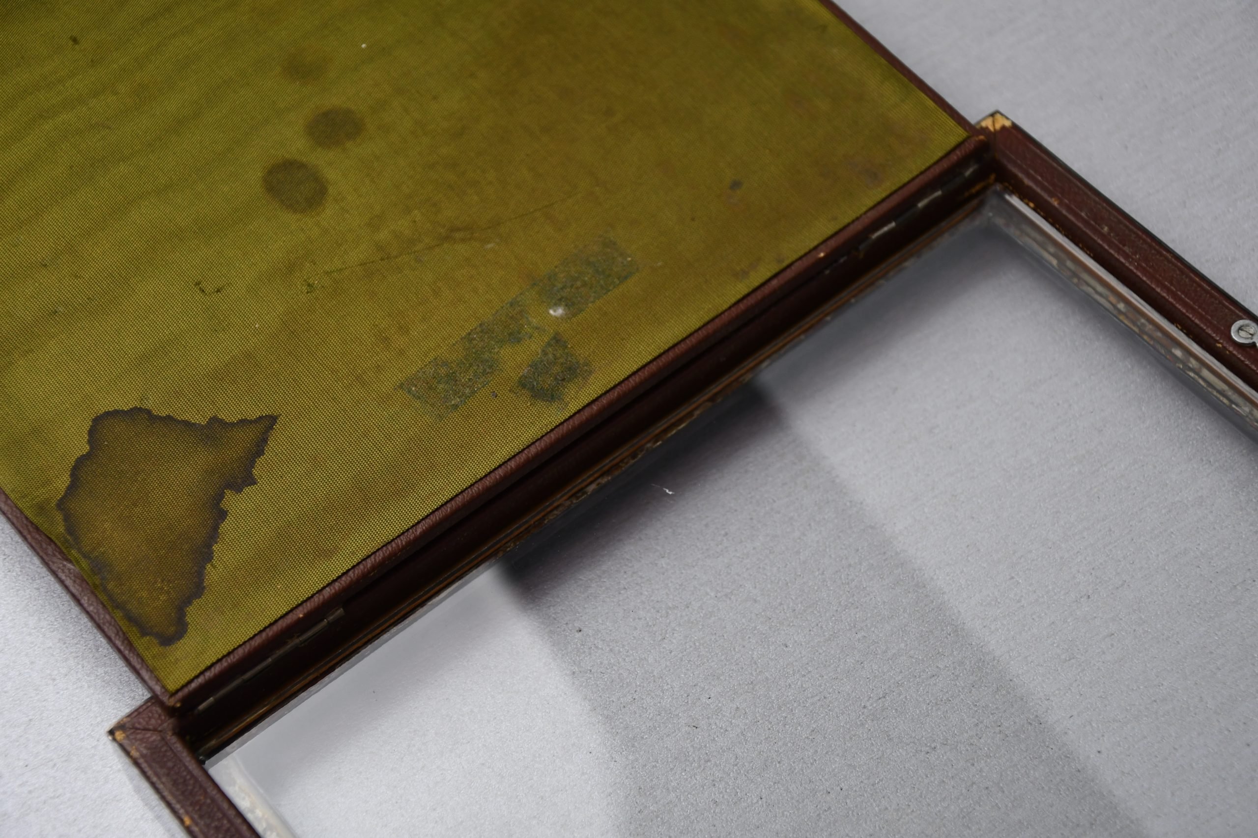 RARE Original Adolf Hitler formal pattern silver 925 photo frame by Franz and Hermann Wandinger 24 x 34 — image 17