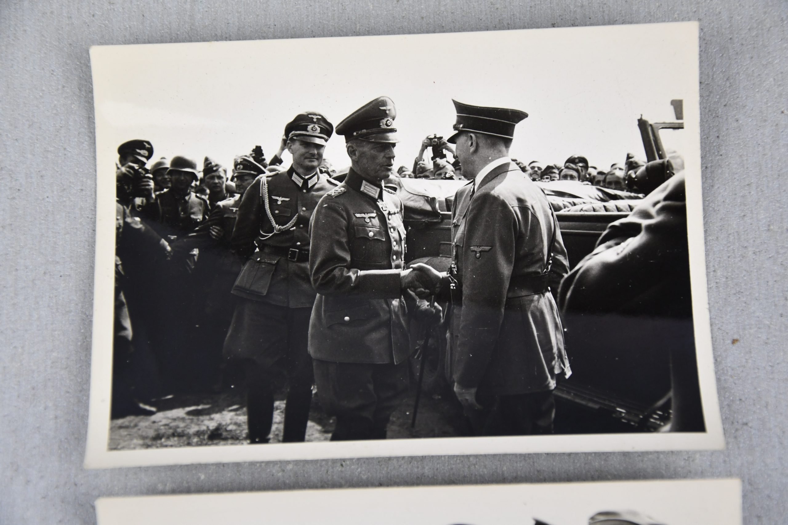 2x Original war time private photo of Adolf Hitler and Feldmarschall von Rundstedt 12,5×9 — image 3