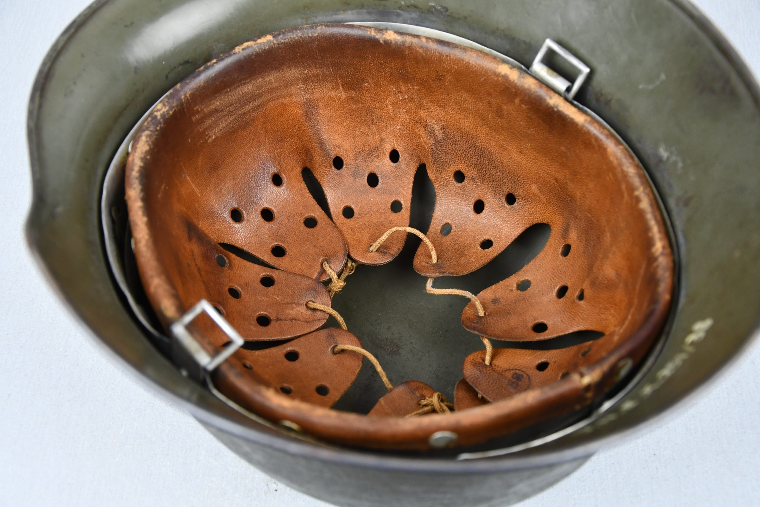 M35 army (heer) single decal 'overpaint' steel helmet Q68 named and unit marked — image 20