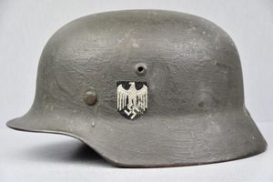 M35 army (heer) single decal 'overpaint' steel helmet Q68 named …