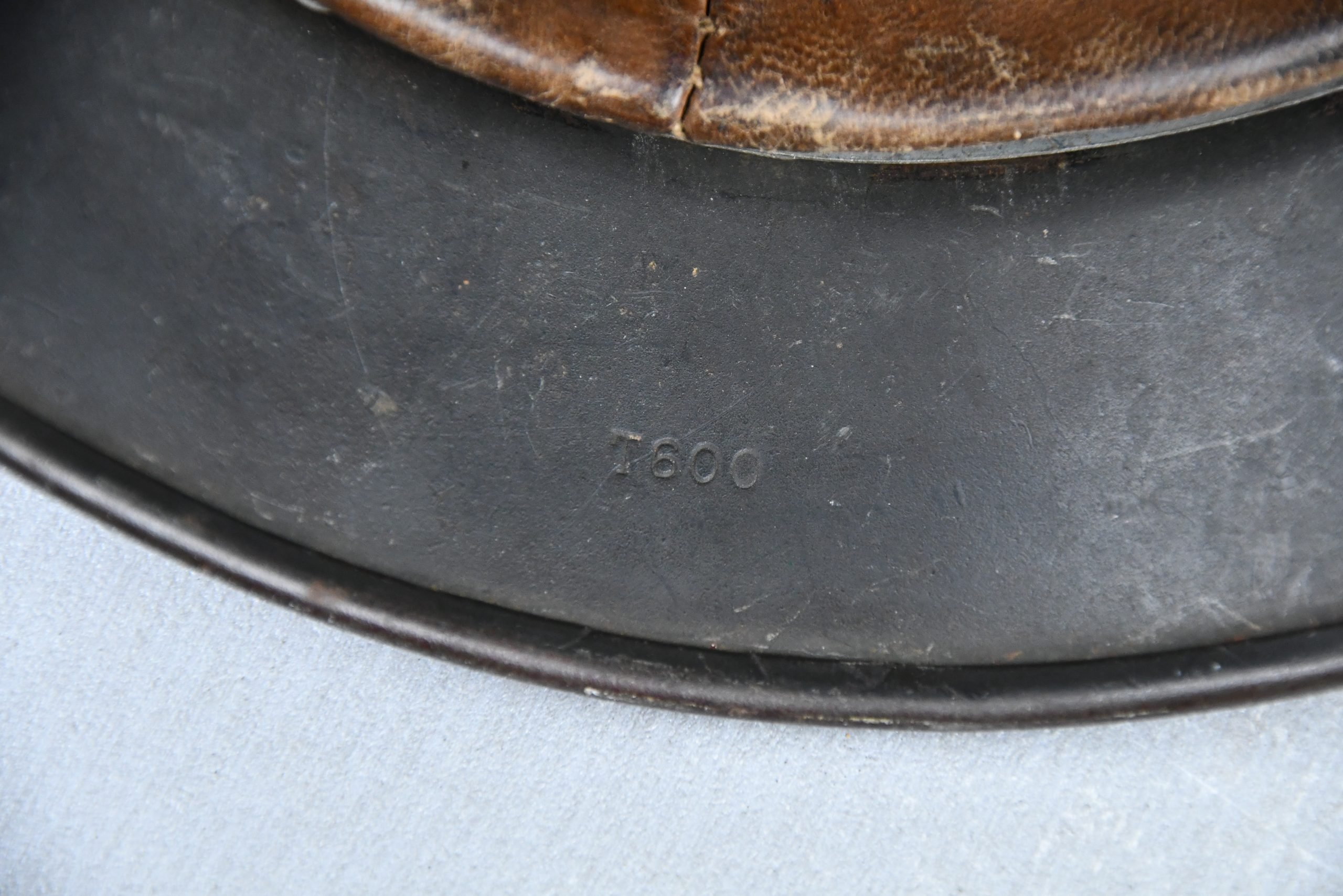 M40 army (Heer) single decal steel helmet Q62 — image 10