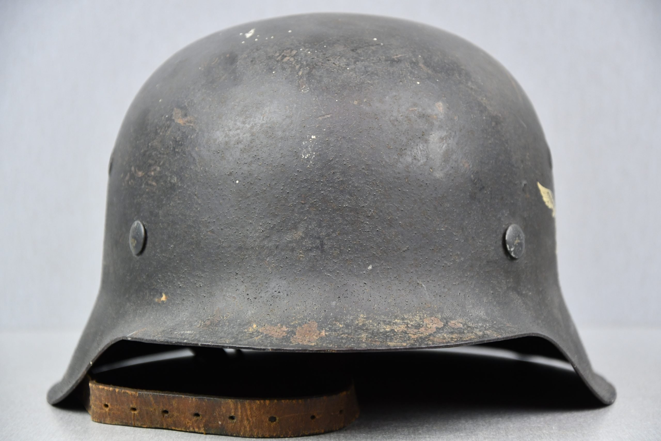 M42 Luftwaffe single decal steel helmet ET64 — image 3