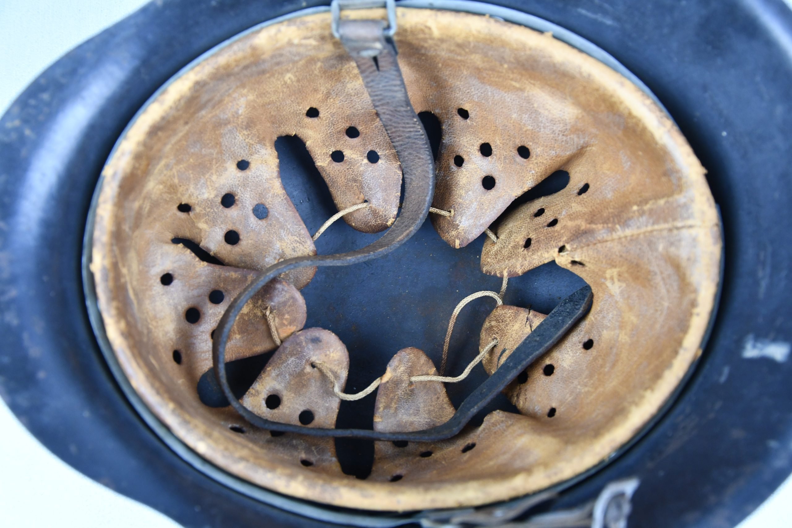 M42 Luftwaffe single decal steel helmet ET64 — image 8