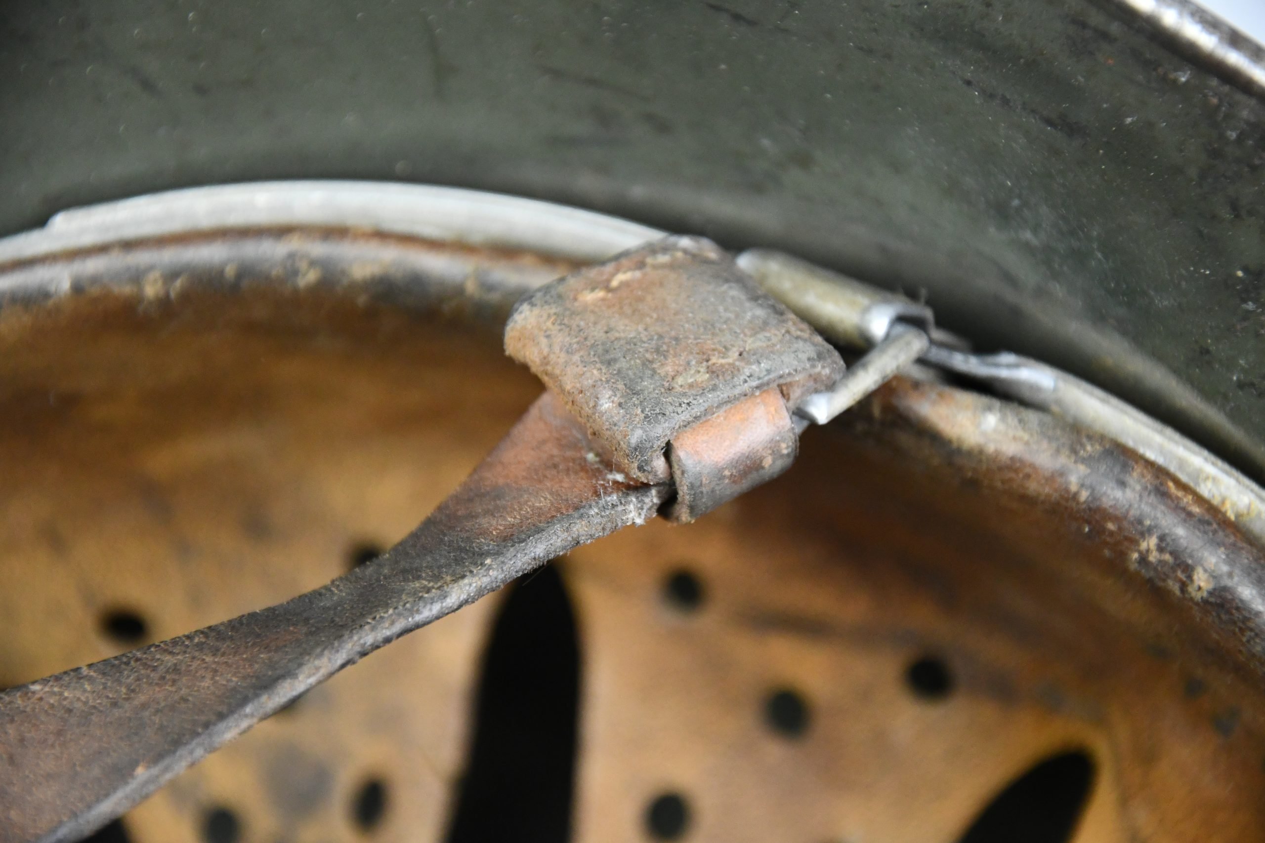 M35 army (Heer) structured camouflage helmet named to officer Oberleutnant Stein Q64 — image 13