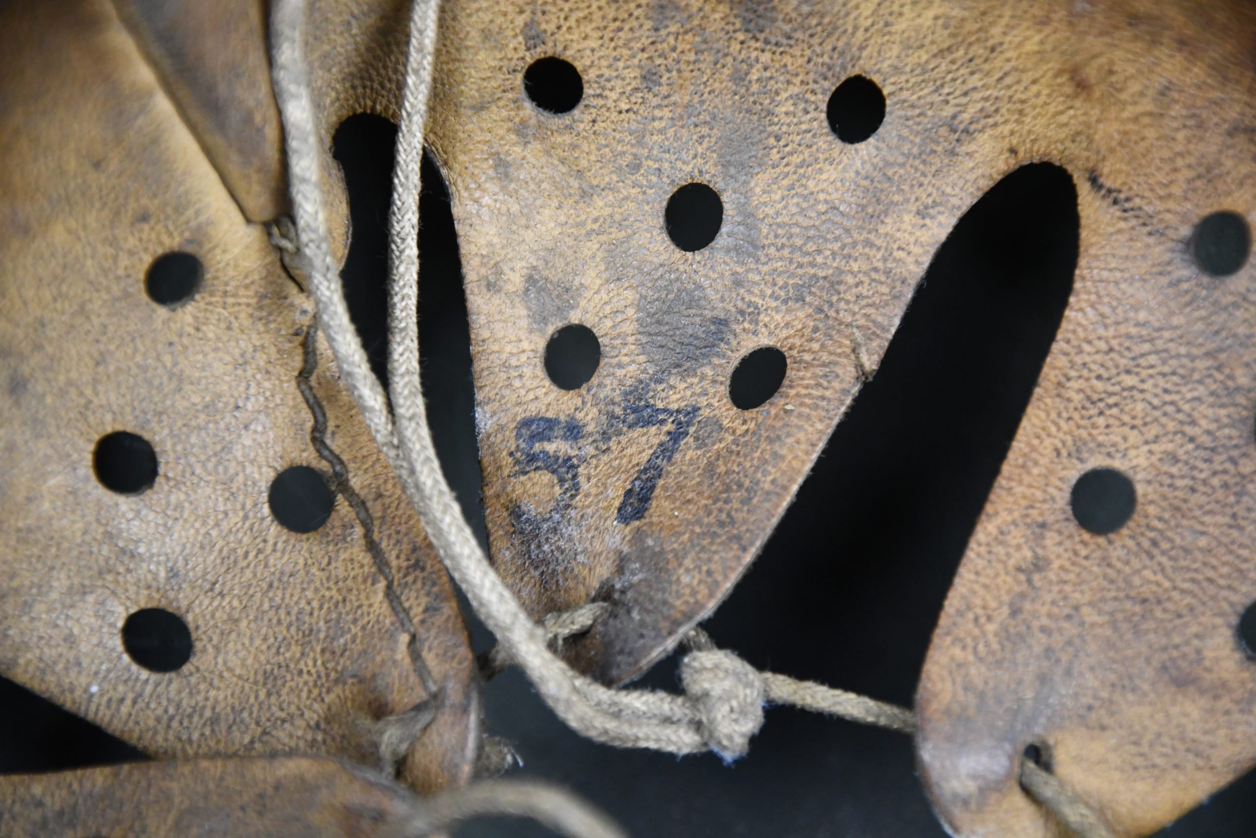 M35 army (Heer) structured camouflage helmet named to officer Oberleutnant Stein Q64 — image 15