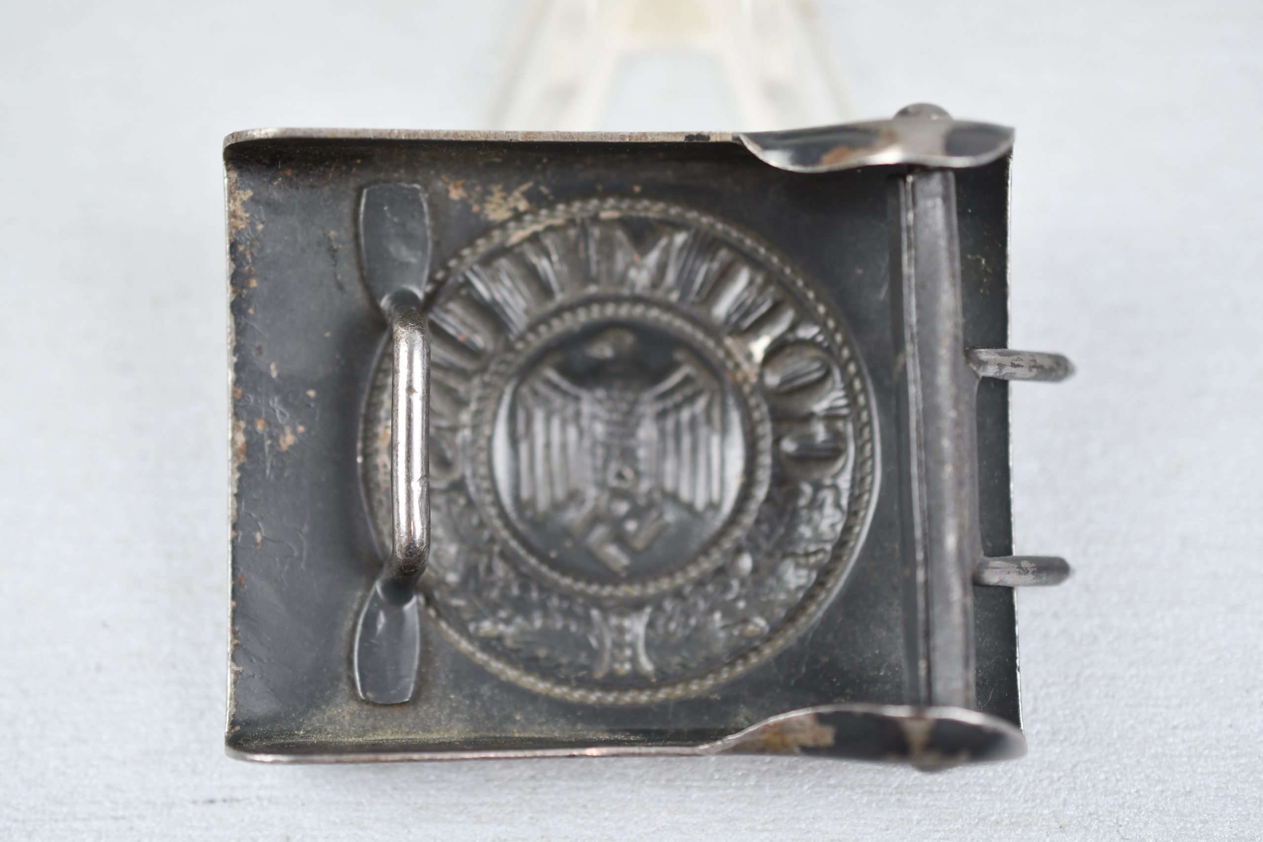 Late war grey army/navy steel belt buckle — image 2