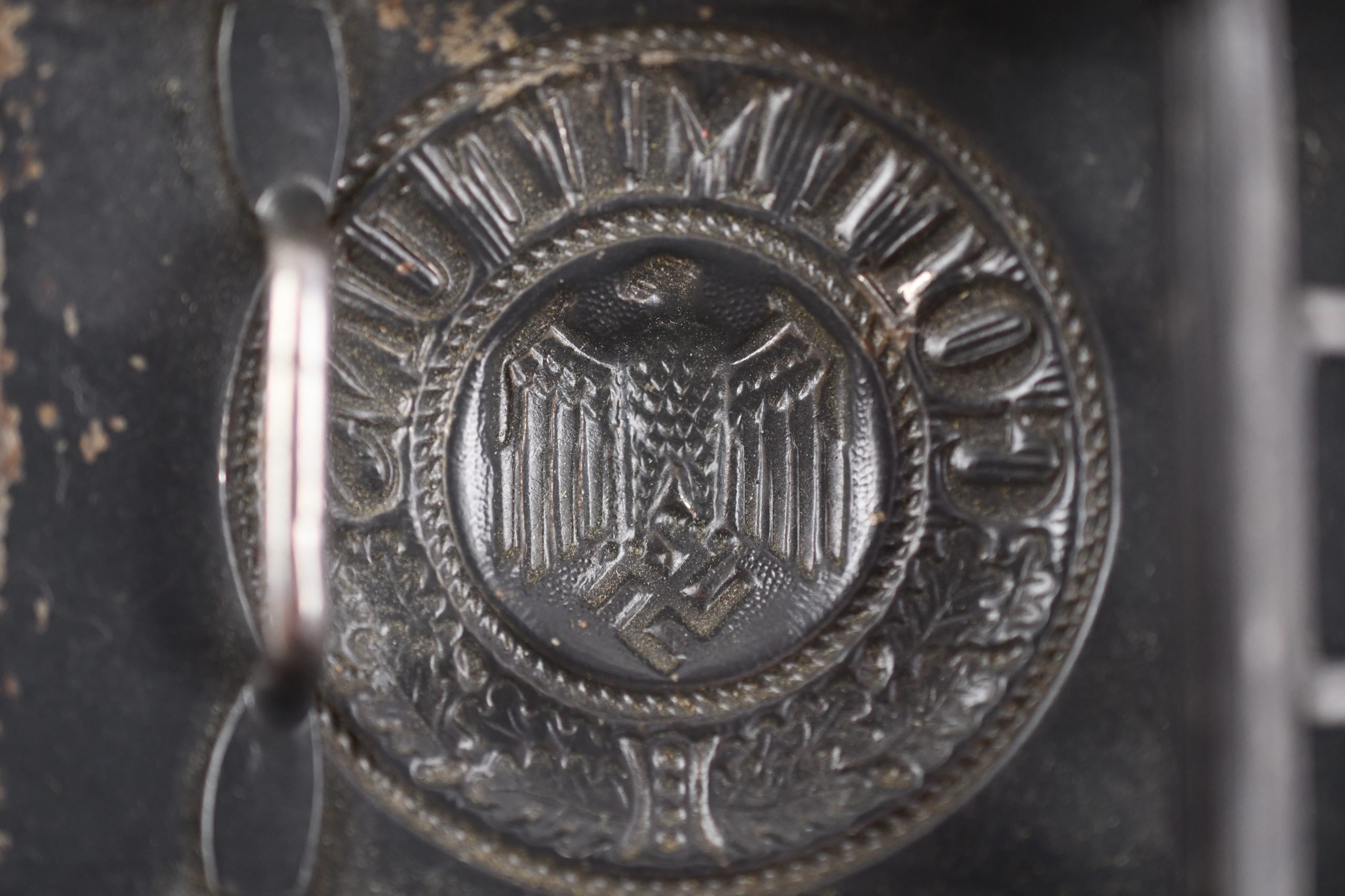 Late war grey army/navy steel belt buckle — image 3