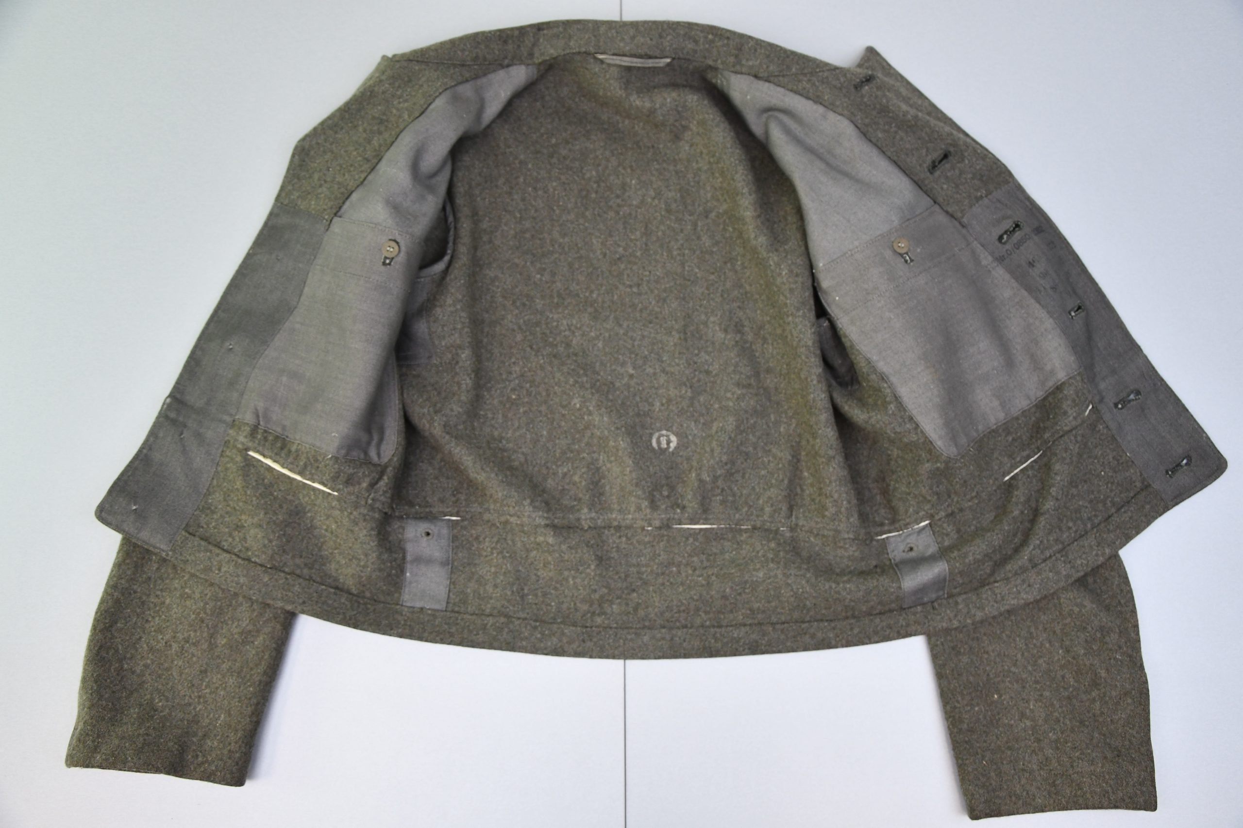 M44 army (Heer) enlisted men Feldbluse 1944 with RBNr. — image 13