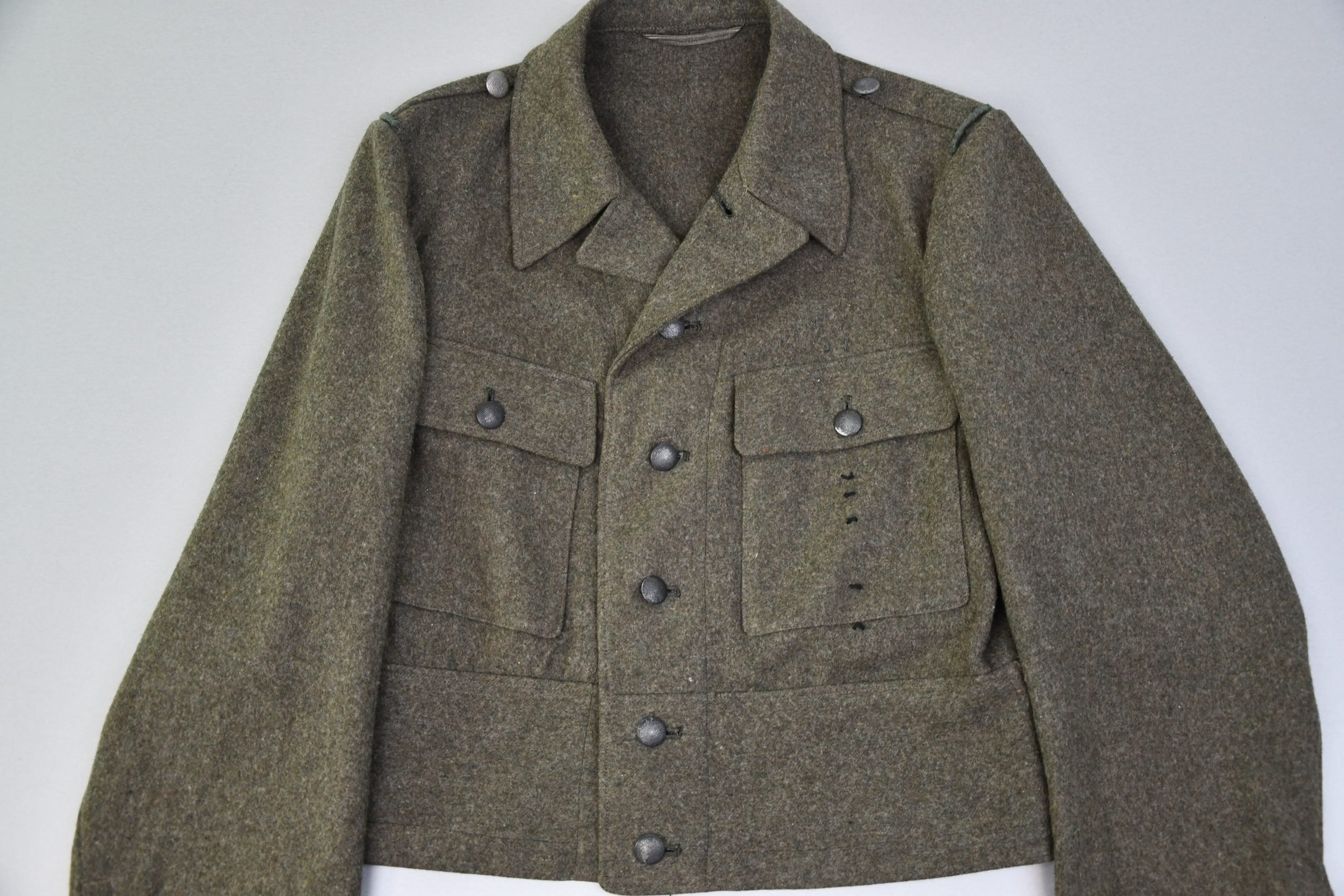 M44 army (Heer) enlisted men Feldbluse 1944 with RBNr. — image 2