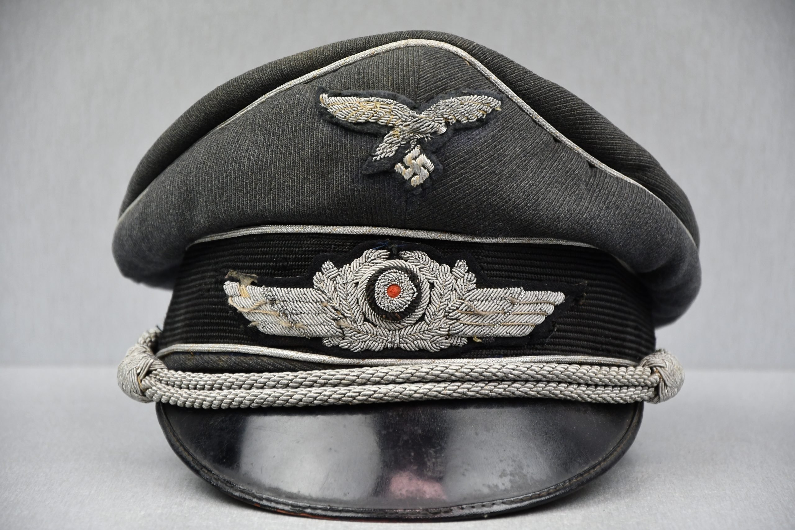 Luftwaffe officer visor cap 'Schirmmütze' — image 3