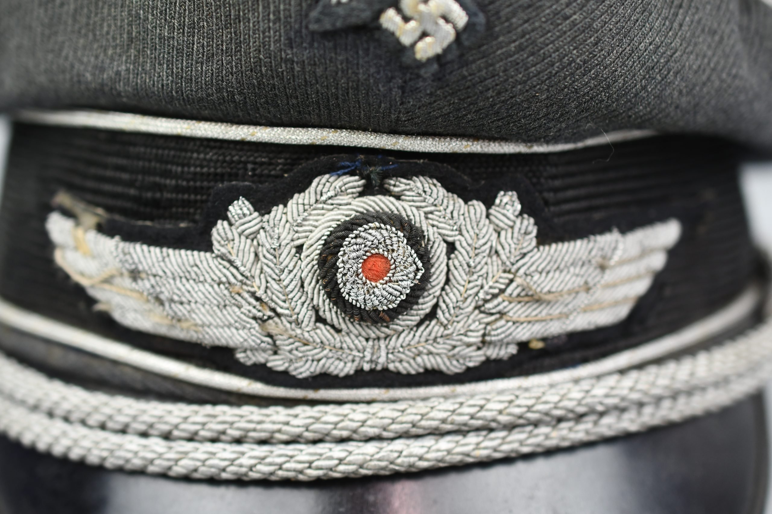 Luftwaffe officer visor cap 'Schirmmütze' — image 7