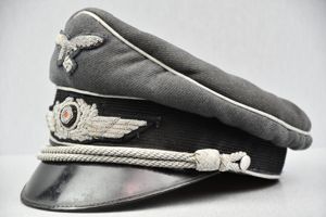 Luftwaffe officer visor cap 'Schirmmütze'
