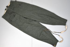 MINT Wehrmacht/Waffen-SS M43 combat trousers with RBNr. 1943
