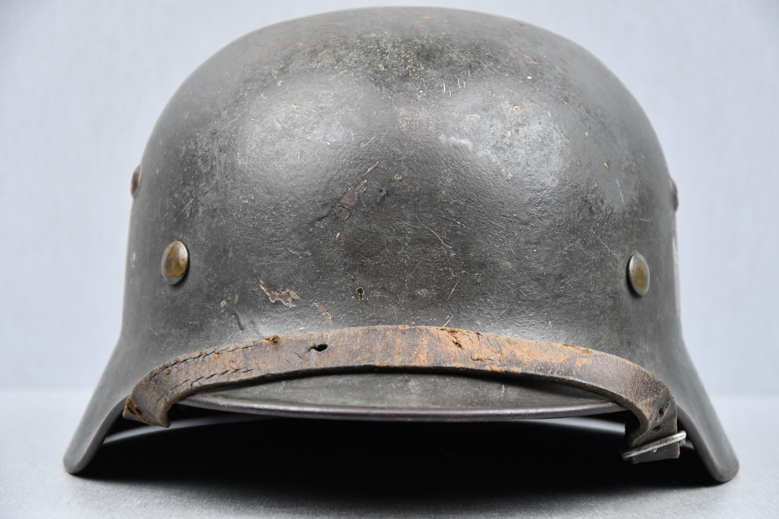 M35 army (Heer) ex-double decal 'overpaint' steel helmet Q64 — image 3