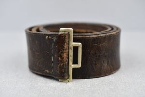 Waffen-SS leather officer belt with nickle silver catch