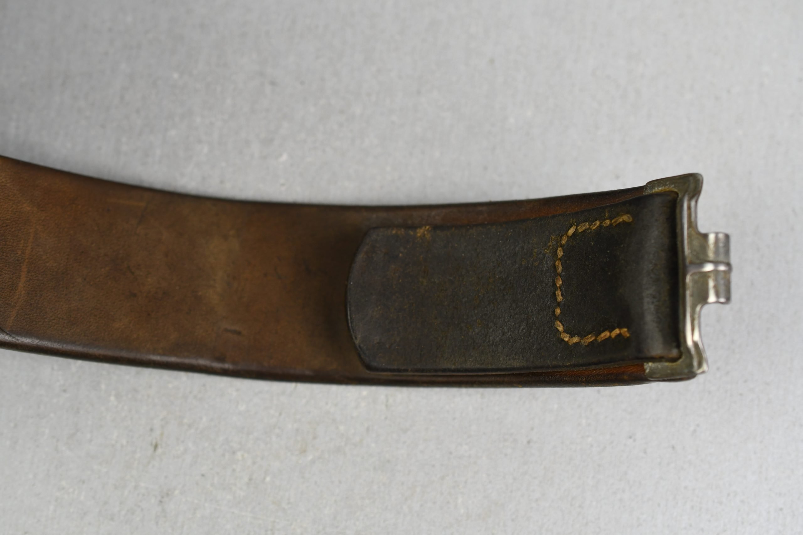 Wehrmacht leather equipment belt with ca. 1942 — image 3